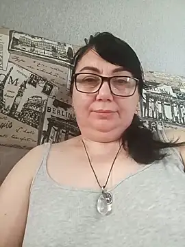 Snapshot of MariSwan222 chatting on May 24, 2026, 8:08 am MariSwan222 online show from May 24, 2026, 8:08 am