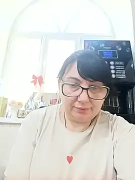 MariSwan222 online show from June 29, 2026, 8:20 am