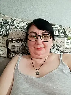 Snapshot of MariSwan222 chatting on July 10, 2026, 1:47 pm MariSwan222 online show from July 10, 2026, 1:47 pm