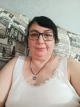 MariSwan222 online show from July 14, 2026, 3:07 pm