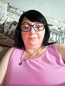 MariSwan222 online show from July 28, 2026, 6:07 pm