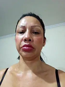 Snapshot of Grace_Velvet chatting on May 30, 2026, 9:06 am Grace Velvet online show from May 30, 2026, 9:06 am