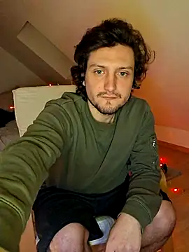 Ghost Pie online show from December 18, 2025, 8:48 pm