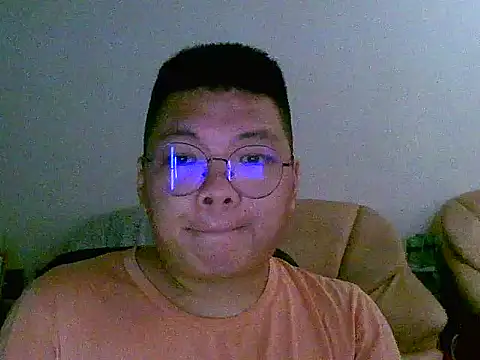 Snapshot of sharkroll chatting on December 15, 2025, 4:50 am sharkroll online show from December 15, 2025, 4:50 am