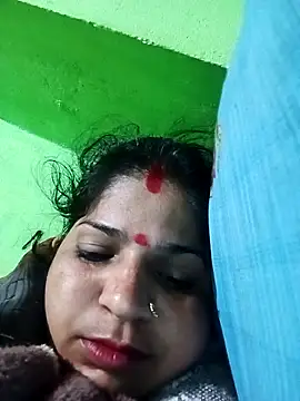 Snapshot of Simakchi_bhabi chatting on December 15, 2025, 8:13 pm Simakchi bhabi online show from December 15, 2025, 8:13 pm