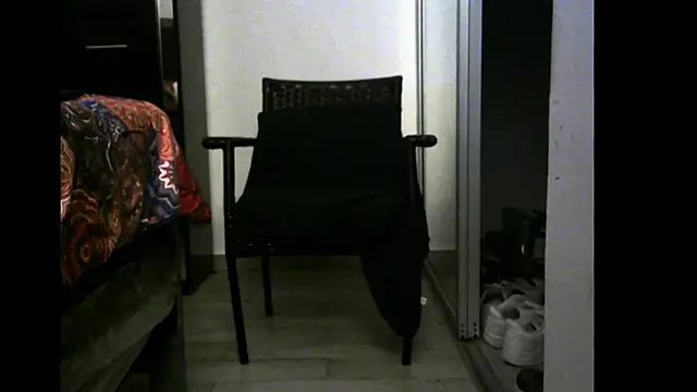 Snapshot of 3LEGSSS chatting on July 17, 2026, 12:06 am 3LEGSSS online show from July 17, 2026, 12:06 am
