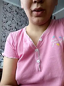 Emilyhomegirl1 online show from March 3, 2026, 10:21 am