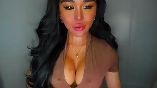 Snapshot of mxshemale_ladyboy chatting on January 15, 2025, 7:23 pm mxshemale ladyboy online show from January 15, 2025, 7:23 pm