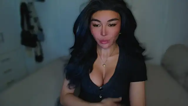 Snapshot of mxshemale_ladyboy chatting on March 2, 2025, 5:12 am mxshemale ladyboy online show from March 2, 2025, 5:12 am