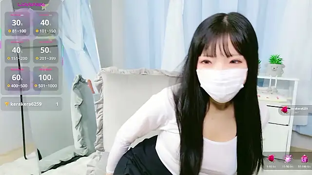 Snapshot of Miku_G chatting on December 15, 2025, 11:03 am Miku G online show from December 15, 2025, 11:03 am