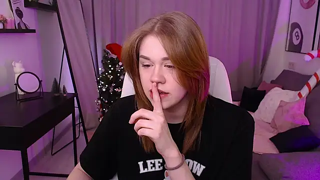 Alison Doody online show from December 23, 2025, 7:39 am