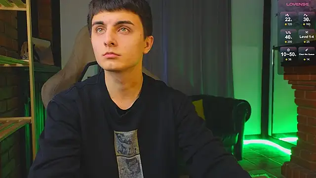 Snapshot of Marco_Flow chatting on December 19, 2025, 9:05 am Marco Flow online show from December 19, 2025, 9:05 am