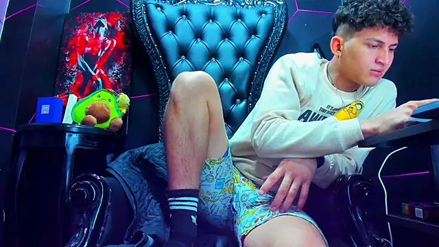 Ethan Waalker online show from March 11, 2026, 3:12 am