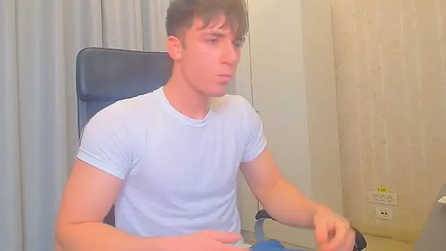 KellenWest online show from December 20, 2025, 5:14 am