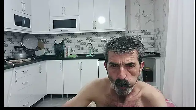 Snapshot of kobra21turki chatting on July 14, 2026, 9:31 pm kobra21turki online show from July 14, 2026, 9:31 pm