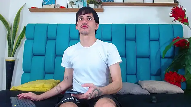 boy Dirty X online show from June 10, 2026, 5:39 am