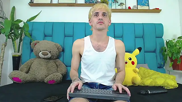 boy Dirty X online show from June 21, 2026, 5:21 am