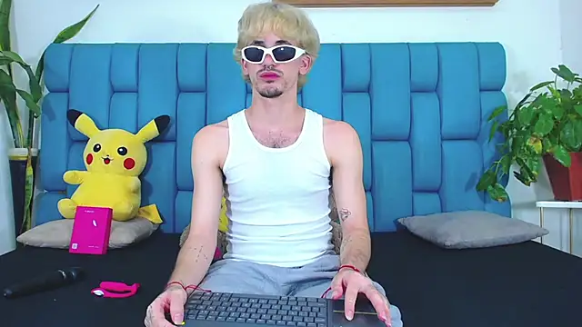 boy Dirty X online show from July 10, 2026, 5:12 am