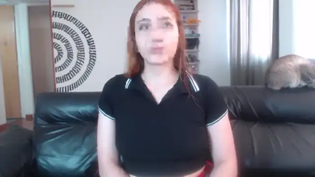 Snapshot of BeautyYoungblond chatting on May 25, 2026, 7:31 pm BeautyYoungblond online show from May 25, 2026, 7:31 pm