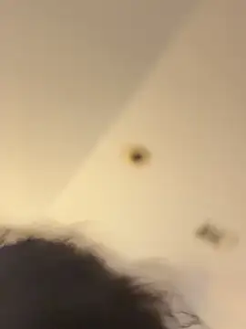 Snapshot of Rayvenveil chatting on April 4, 2026, 10:40 pm Rayvenveil online show from April 4, 2026, 10:40 pm