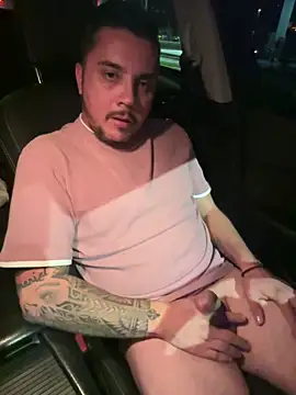 Diegohernan17 online show from March 13, 2026, 3:57 am