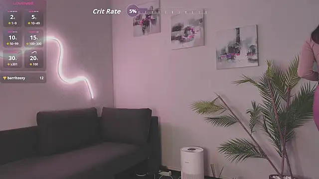 Snapshot of LiaCuti chatting on January 13, 2026, 9:42 pm LiaCuti online show from January 13, 2026, 9:42 pm