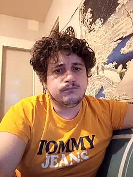 damslebambou1 online show from March 1, 2026, 5:59 pm