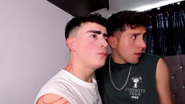 naughtysalomon   online show from March 17, 2026, 8:34 pm