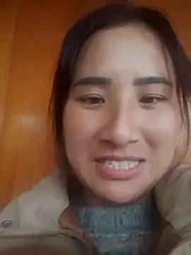 Snapshot of Belinda-686 chatting on December 16, 2025, 5:12 am Belinda-686 online show from December 16, 2025, 5:12 am