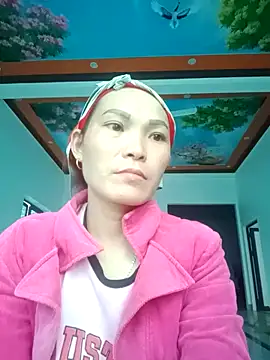 Snapshot of Girl_cutee chatting on December 21, 2025, 7:48 am Girl cutee online show from December 21, 2025, 7:48 am