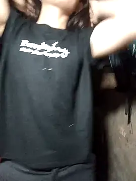 Girl cutee online show from March 8, 2026, 5:28 pm