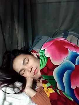 Girl cutee online show from March 9, 2026, 5:33 am