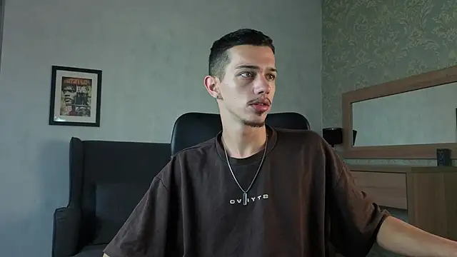 KaydenDrew online show from July 29, 2026, 4:10 am