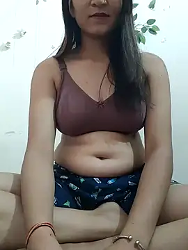 mayrakhan11 online show from March 7, 2026, 2:19 am