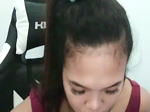 Snapshot of CleopatraLee chatting on December 16, 2025, 12:43 pm CleopatraLee online show from December 16, 2025, 12:43 pm