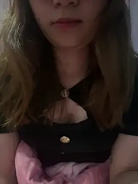 Snapshot of Thanhhuyen001 chatting on June 9, 2026, 4:18 pm Thanhhuyen001 online show from June 9, 2026, 4:18 pm