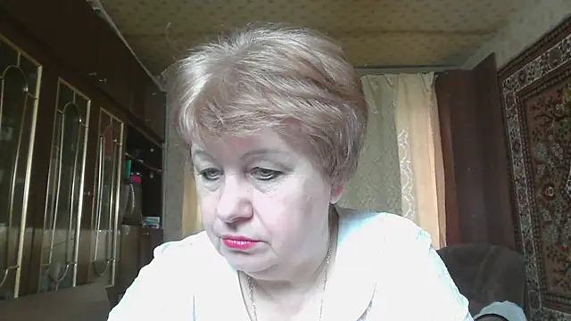 Casey peach online show from April 28, 2026, 4:28 am