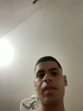 HotWhisper22 online show from March 1, 2026, 9:33 am