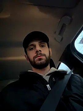 Snapshot of xbear00 chatting on December 16, 2025, 3:39 pm xbear00 online show from December 16, 2025, 3:39 pm