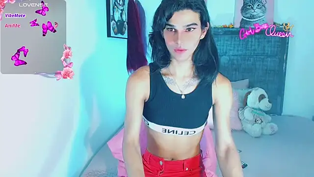 titania1502 online show from February 24, 2026, 7:39 am