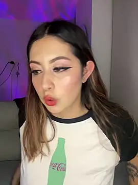 justmariee online show from December 18, 2025, 11:44 pm