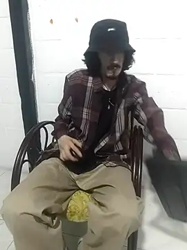 sk8-boy online show from February 1, 2026, 2:32 am