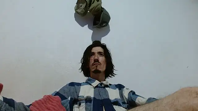 Snapshot of sk8-boy chatting on June 27, 2026, 6:57 pm sk8-boy online show from June 27, 2026, 6:57 pm