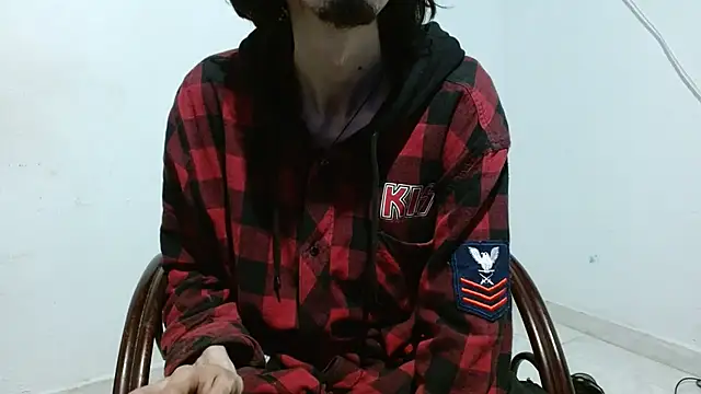 Snapshot of sk8-boy chatting on July 2, 2026, 12:55 pm sk8-boy online show from July 2, 2026, 12:55 pm