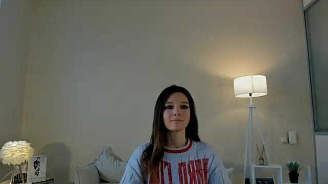 Snapshot of DrusillaVerso chatting on December 17, 2025, 9:15 am DrusillaVerso online show from December 17, 2025, 9:15 am