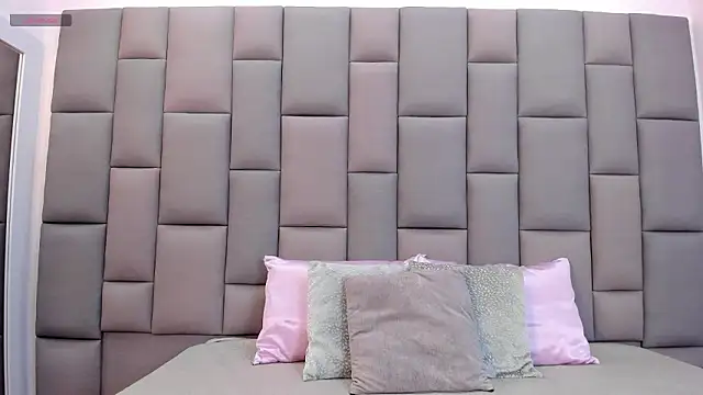 SofiaBahamon online show from March 9, 2026, 11:47 am