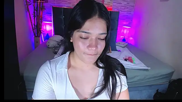 Valeri hot22 online show from April 21, 2026, 10:01 pm