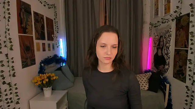 Snapshot of Ariadna_Shy chatting on December 21, 2025, 9:55 pm Ariadna Shy online show from December 21, 2025, 9:55 pm