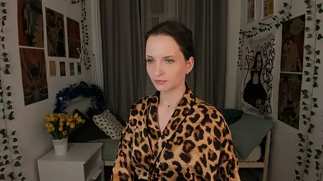 Snapshot of Ariadna_Shy chatting on January 8, 2026, 11:12 am Ariadna Shy online show from January 8, 2026, 11:12 am