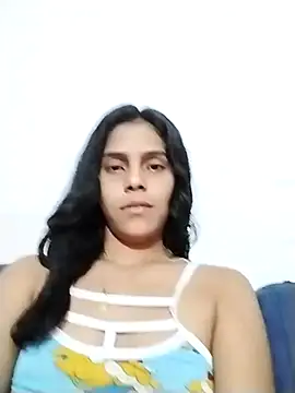 Snapshot of Emily_hot26 chatting on December 17, 2025, 3:01 am Emily hot26 online show from December 17, 2025, 3:01 am